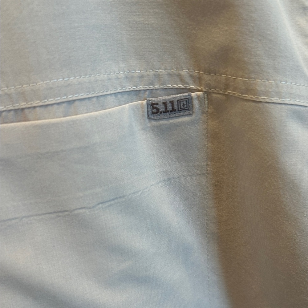 5.11 Tactical Men's Beige Button Down with Snaps Shirt in Size XL - Picture 2 of 4